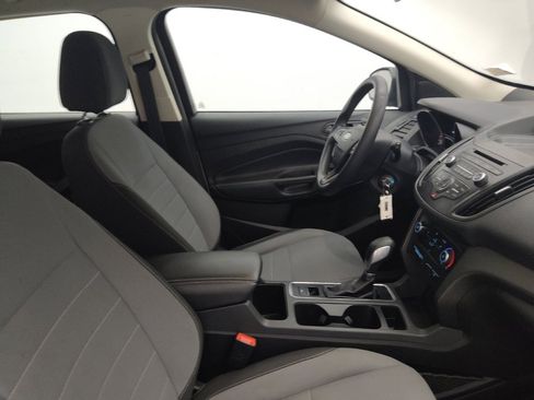Used 2017 Ford Escape S FWD image 21