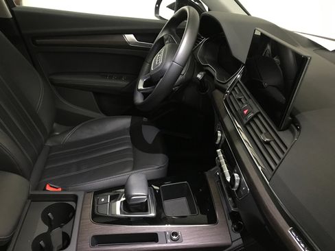 Used 2023 Audi Q5 2.0T Premium Plus w/ Premium Plus Package image 12