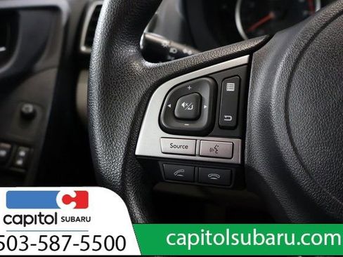 Used 2017 Subaru Forester 2.5i Premium w/ Protection Package #1 AWD/4WD image 17