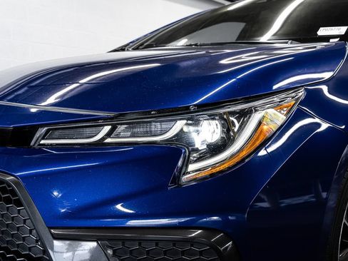 Used 2020 Toyota Corolla XSE FWD image 9