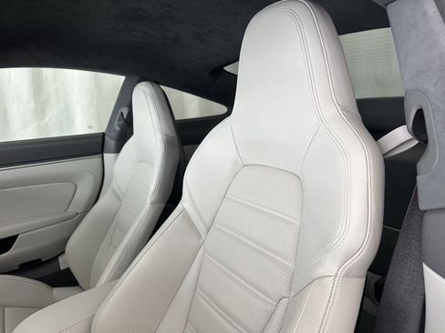 Certified 2021 Porsche 911 Turbo S image 25