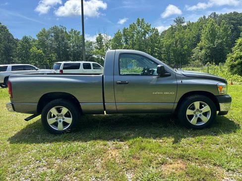 Used 2006 Dodge Ram 1500 Truck ST w/ V6 Value Group RWD image 2