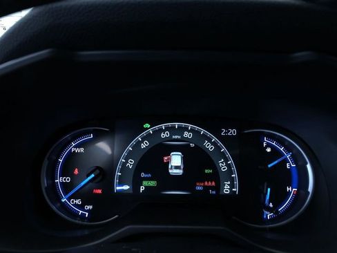 New 2025 Toyota RAV4 XLE image 31