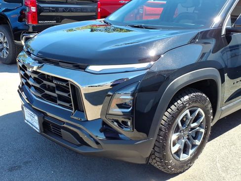 Used 2025 Chevrolet Equinox ACTIV w/ Safety and Technology Package AWD/4WD image 7