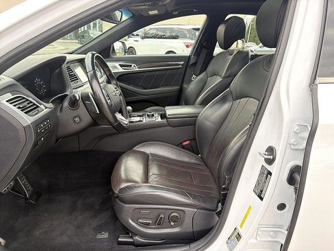 Used 2018 Genesis G80 3.3T Sport image 11