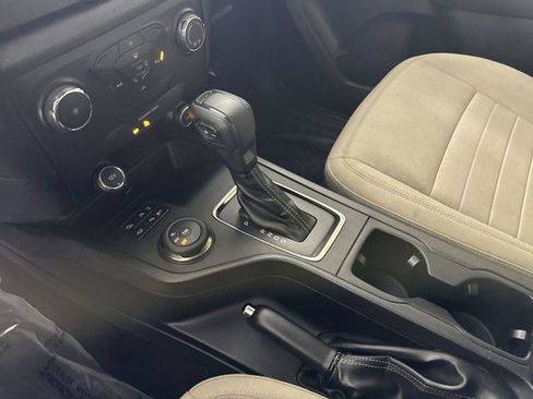 Used 2019 Ford Ranger XLT w/ FX4 Off-Road Package image 16