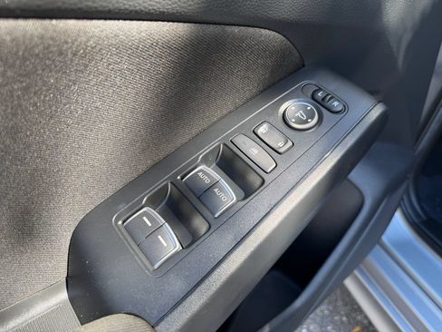 Used 2023 Honda Civic Sport image 16