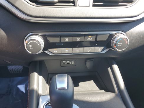 Used 2021 Nissan Altima 2.5 SR image 29