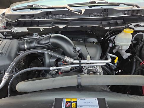 Used 2018 RAM 1500 Big Horn AWD/4WD image 17