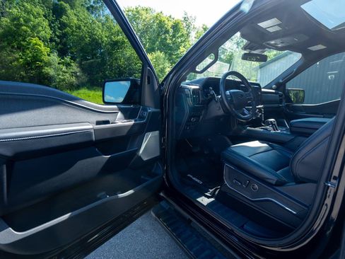 Used 2024 Ford F150 Lariat w/ Equipment Group 502A High AWD/4WD image 10