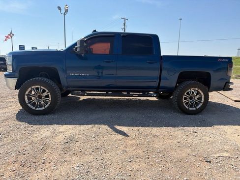 Used 2015 Chevrolet Silverado 1500 LT w/ LT Convenience Package AWD/4WD image 5