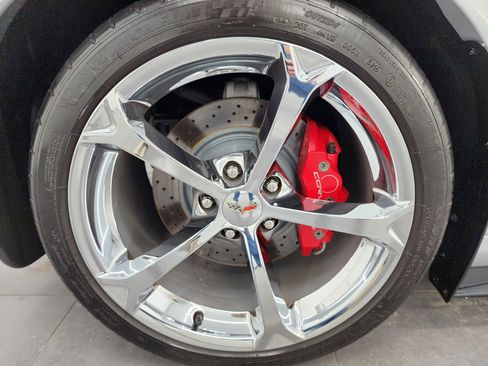 Used 2012 Chevrolet Corvette Grand Sport w/ 2LT Preferred Equipment Group image 36