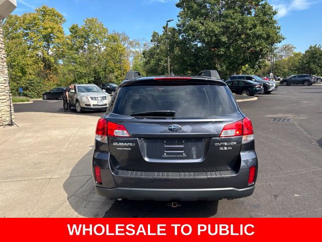 Used 2011 Subaru Outback 3.6R Limited w/ PWR Moonroof Pkg AWD/4WD image 7