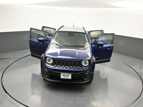 Used 2018 Jeep Renegade Latitude image 44