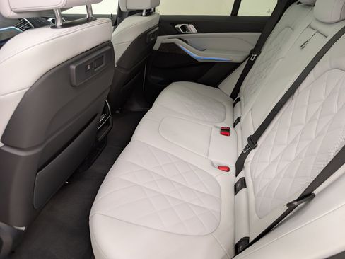 Certified 2023 BMW X5 xDrive45e w/ Luxury Seating Package image 15