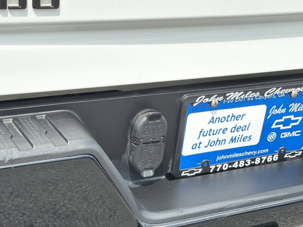 Used 2024 Chevrolet Silverado 2500 Custom w/ Custom Convenience Package AWD/4WD image 7