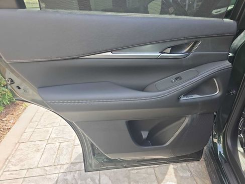 Certified 2026 INFINITI QX60 Luxe w/ Cargo Package FWD image 10