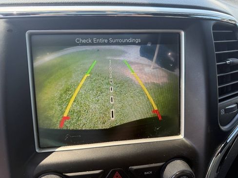 Used 2016 Jeep Grand Cherokee High Altitude AWD/4WD image 21
