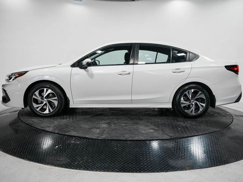 Used 2023 Subaru Legacy Premium image 4