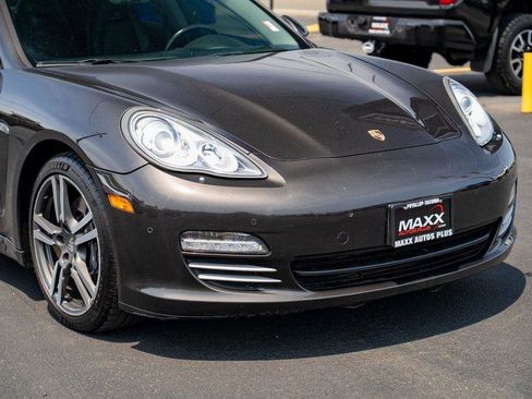 Used 2013 Porsche Panamera 4 w/ Premium Pkg image 7