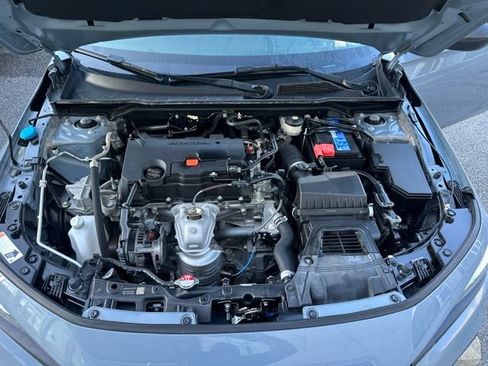 Used 2023 Honda Civic Sport image 21