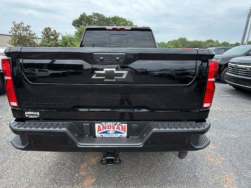 New 2026 Chevrolet Silverado 2500 LT w/ Trail Boss Package AWD/4WD image 9