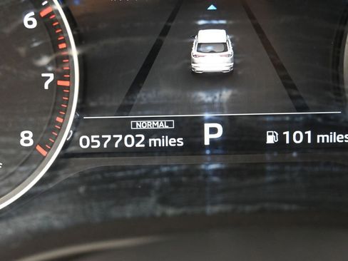 Used 2022 Mitsubishi Outlander SE image 31