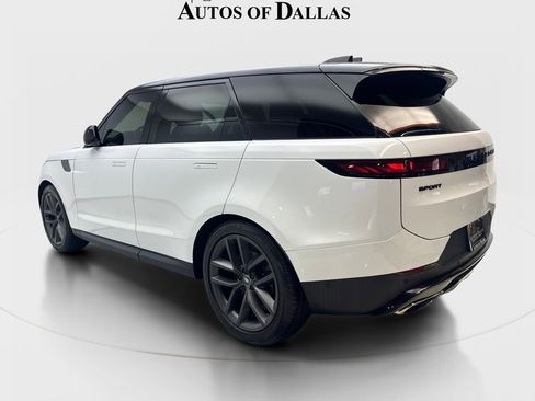 Used 2024 Land Rover Range Rover Sport SE AWD/4WD image 9