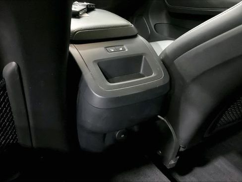 Certified 2023 Volvo XC60 B5 Core w/ Climate Package AWD/4WD image 36