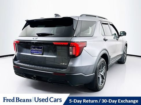 Used 2025 Ford Explorer ST-Line w/ Premium Package AWD/4WD image 10