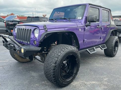 Used 2017 Jeep Wrangler Unlimited Sport w/ Quick Order Package 23S AWD/4WD image 4