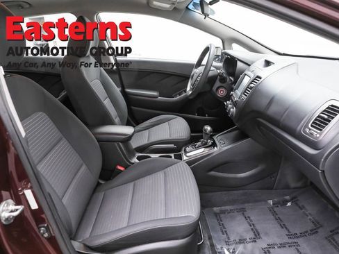 Used 2018 Kia Forte LX w/ LX Popular Package image 24