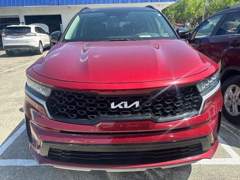 Used 2022 Kia Sorento S w/ Panoramic Sunroof Package FWD image 3