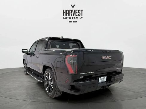 Used 2026 GMC Sierra EV Denali AWD/4WD image 4