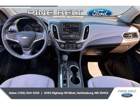 Used 2022 Chevrolet Equinox LS FWD image 11
