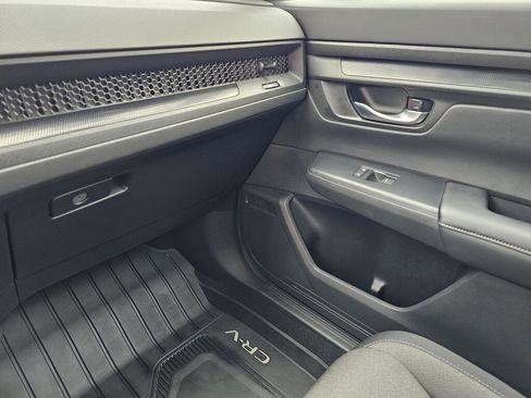 Certified 2023 Honda CR-V LX image 27