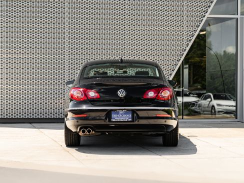 Used 2009 Volkswagen CC Luxury FWD image 26