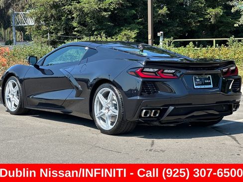 Used 2024 Chevrolet Corvette Stingray Preferred Cpe w/ Battery Protection Package RWD image 6