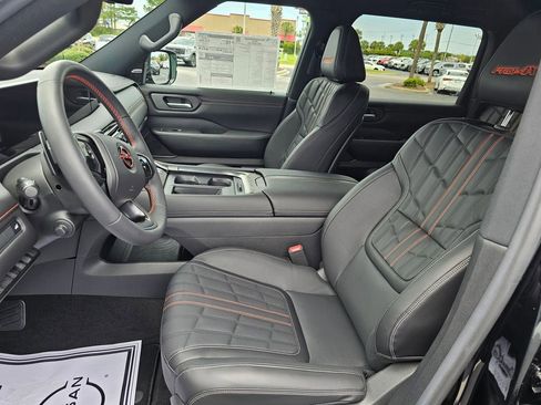 New 2025 Nissan Armada PRO-4X image 21