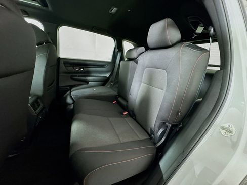 Used 2025 Honda CR-V Sport image 14