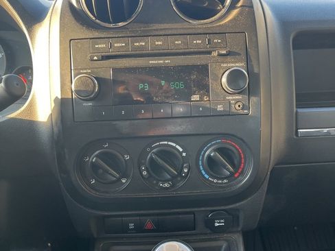 Used 2009 Jeep Patriot Sport image 16