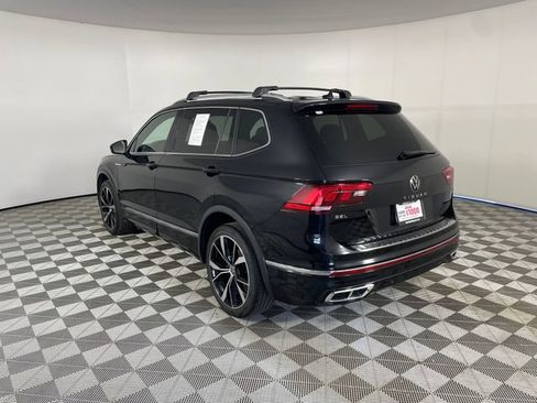 Used 2024 Volkswagen Tiguan SEL R-Line AWD/4WD image 22