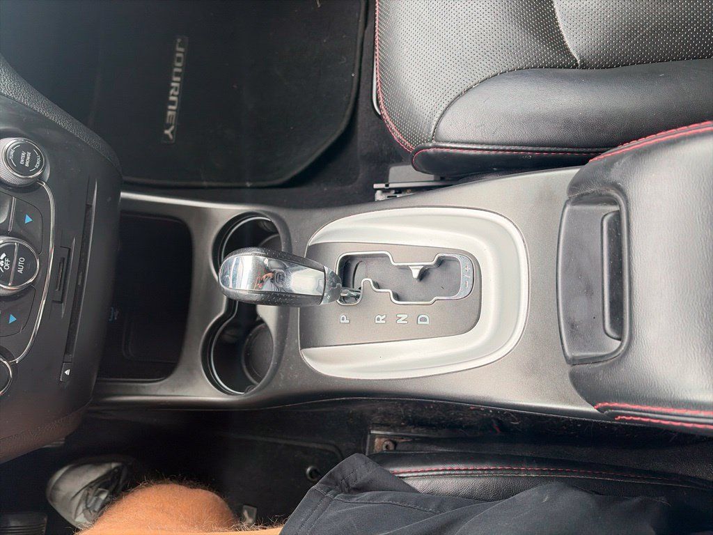 Used 2017 Dodge Journey GT w/ Driver Convenience Group AWD/4WD image 24