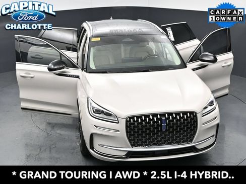 Used 2024 Lincoln Corsair Grand Touring AWD/4WD image 34
