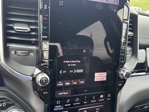 New 2026 RAM 1500 Laramie w/ Night Edition AWD/4WD image 39