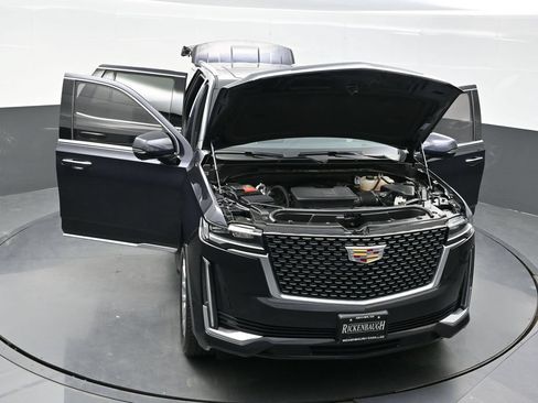 Certified 2024 Cadillac Escalade Premium Luxury AWD/4WD image 39