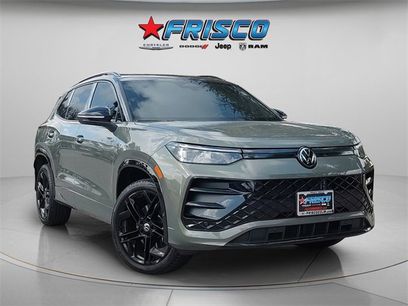 Used 2025 Volkswagen Tiguan SE R-Line