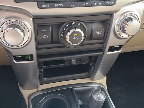 Used 2010 Toyota 4Runner SR5 image 17