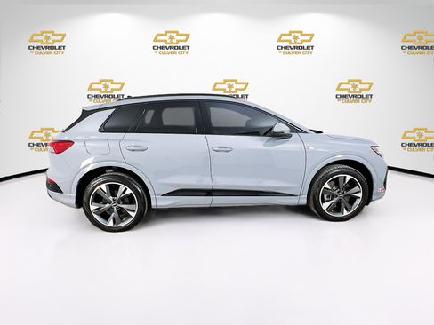 Used 2024 Audi Q4 e-tron Prestige w/ Black Optic Package image 8