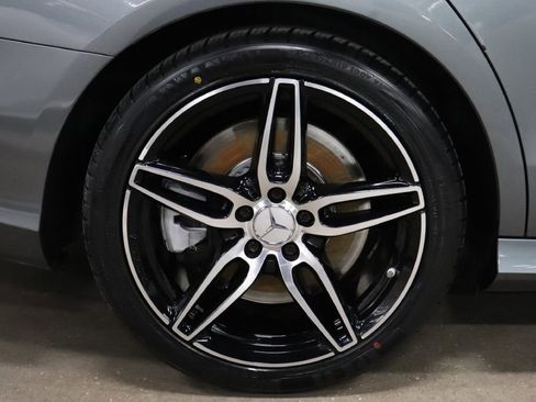 Used 2019 Mercedes-Benz E 53 AMG 4MATIC Sedan image 40